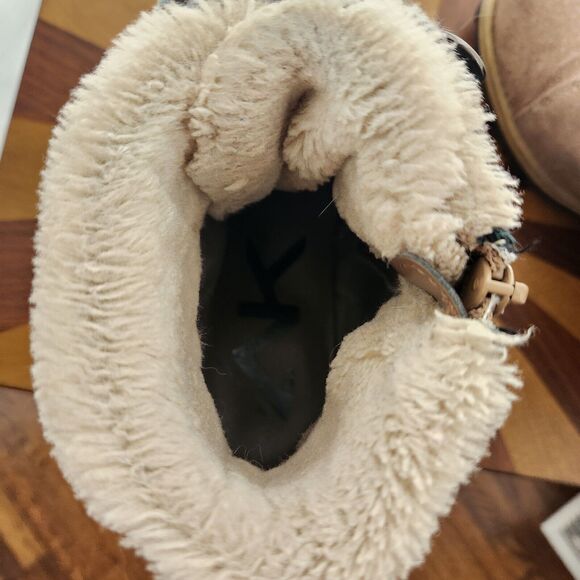 AK Sport Ankle Boots Womens US 8 Beige Suede Leather Faux Fur Warm Casual Lace - Picture 10 of 12